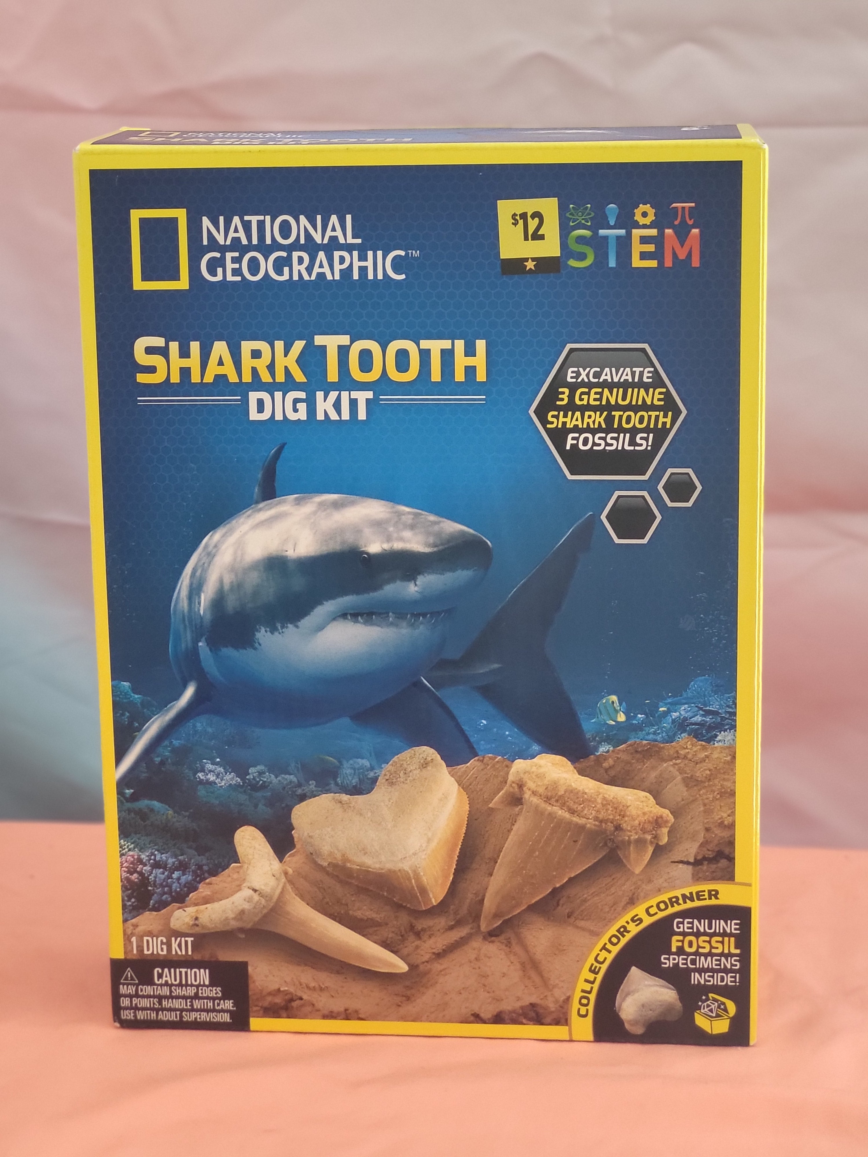 National Geographic Shark Tooth Dig Kit (STEM)
